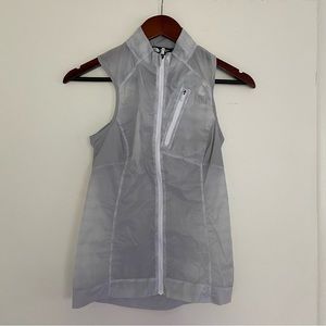 The North Face Windbreaker Running Vest XS Grey